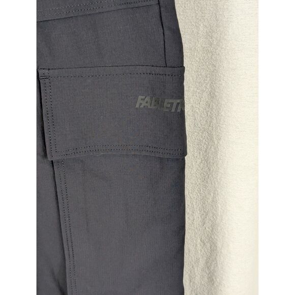 NWT Fabletics Heights Cargo Pants Black Men's Size 2XL/XXL - Picture 5 of 11